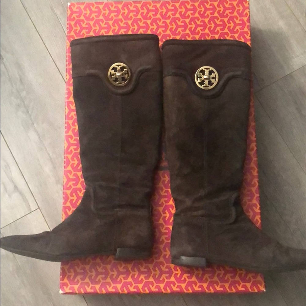 Tory Burch Softy Suede Boots